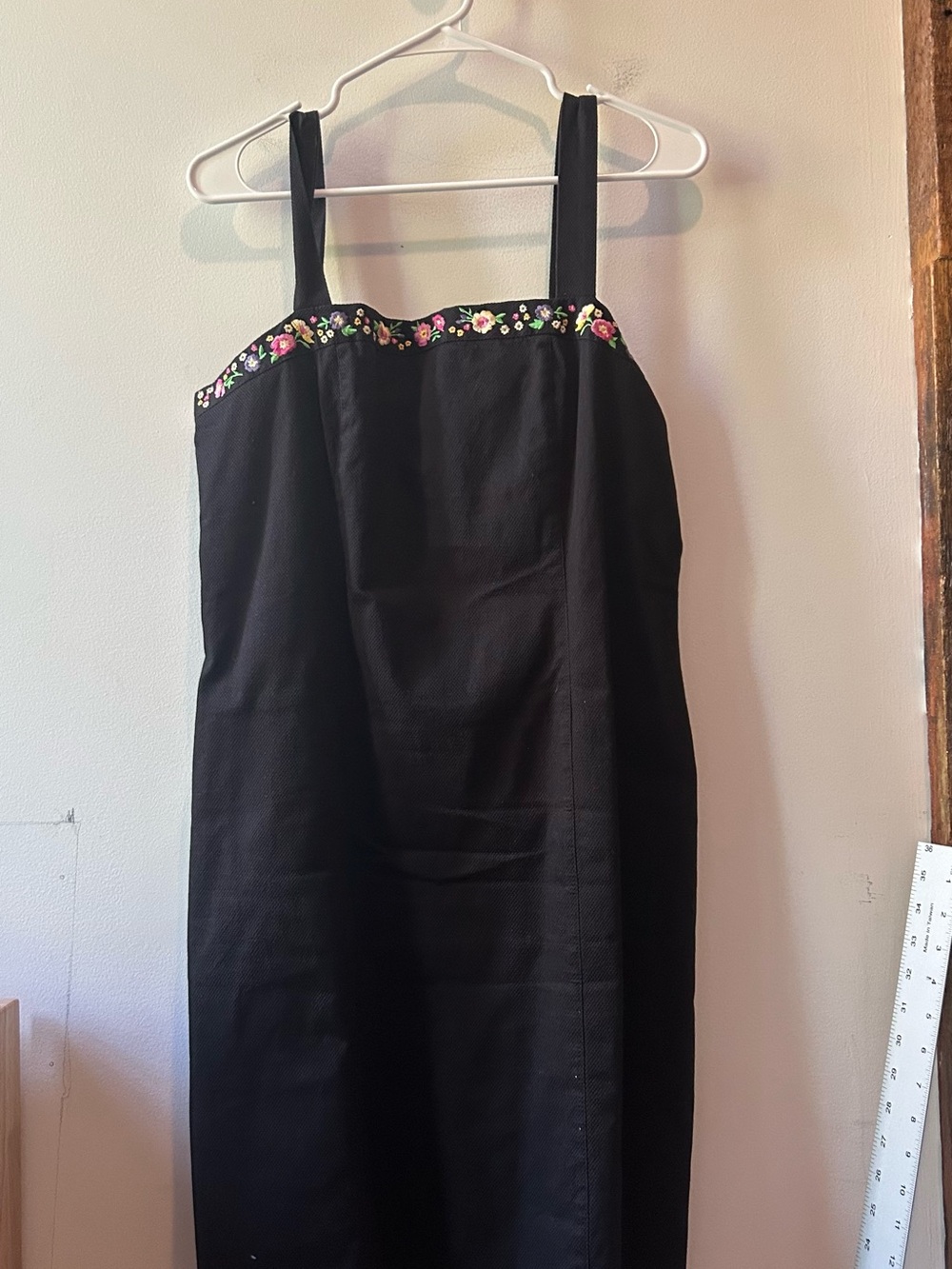 Black Sleeveless Midi Dress with Floral Trim